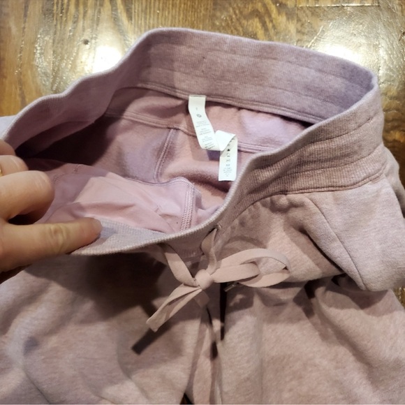 Lululemon scuba high rise jogger 8 heathered pink taupe - Picture 4 of 6